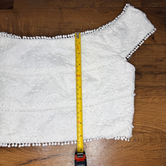 NWT DO + BE laced with pompom trims - Picture 4 of 7